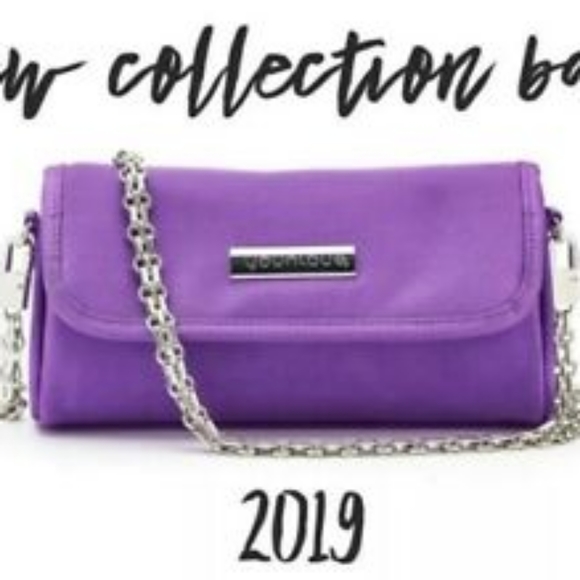 Younique Cosmetics Bag - Picture 4 of 4